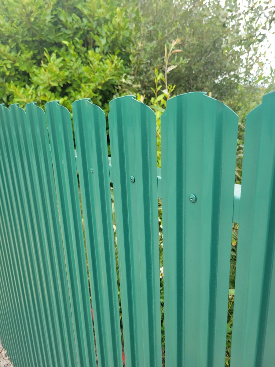 Easy Fence,Metal Fence Panels, Pine Green. - Image 2